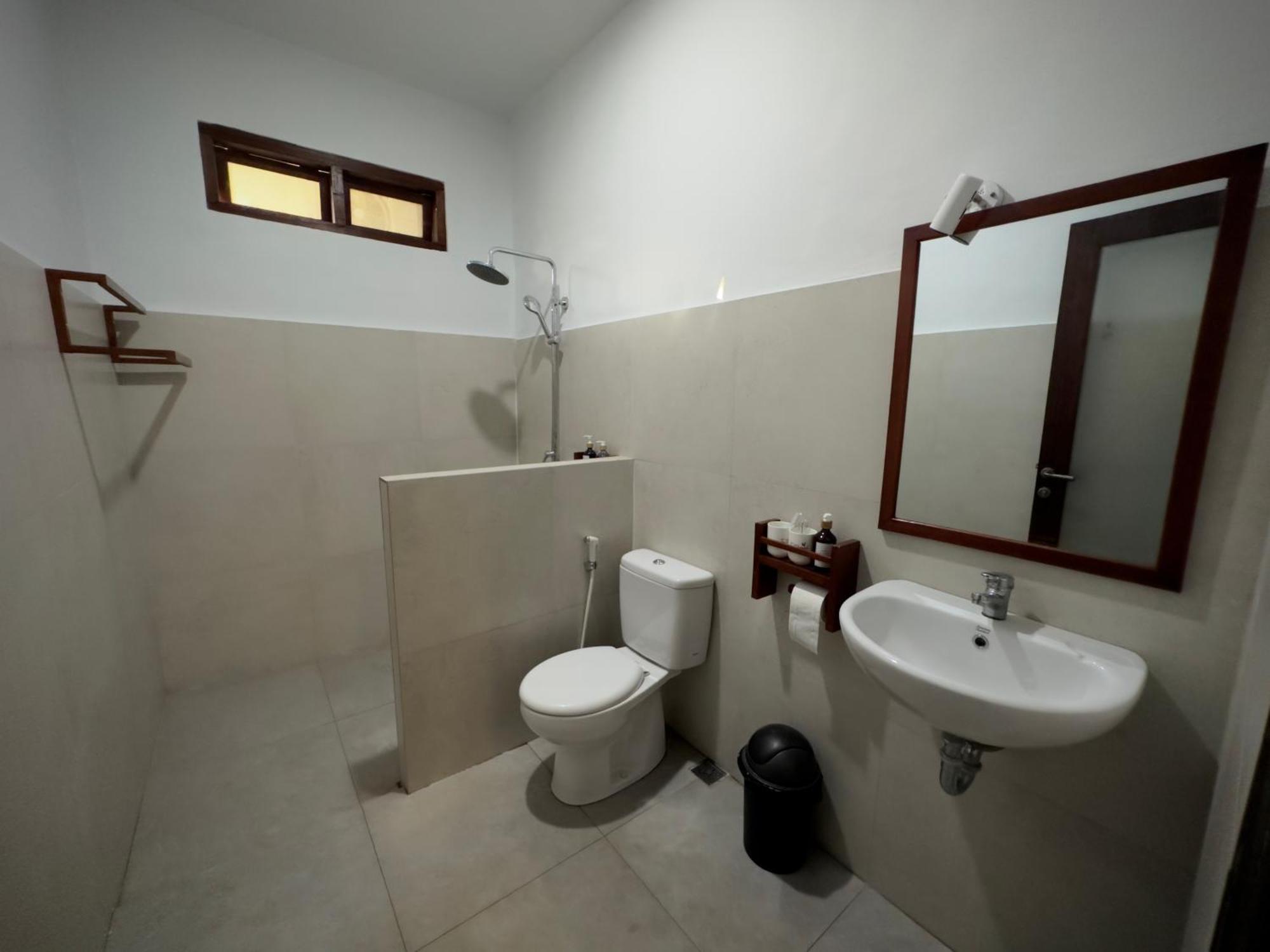 Homestay Kalamoana House *