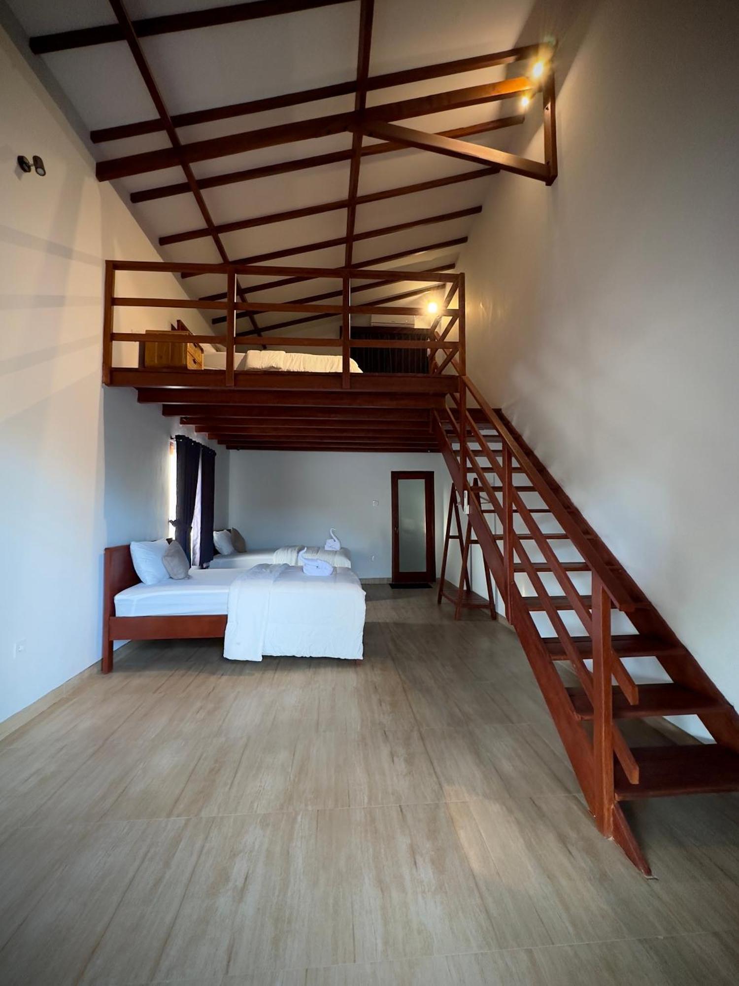 Kalamoana House